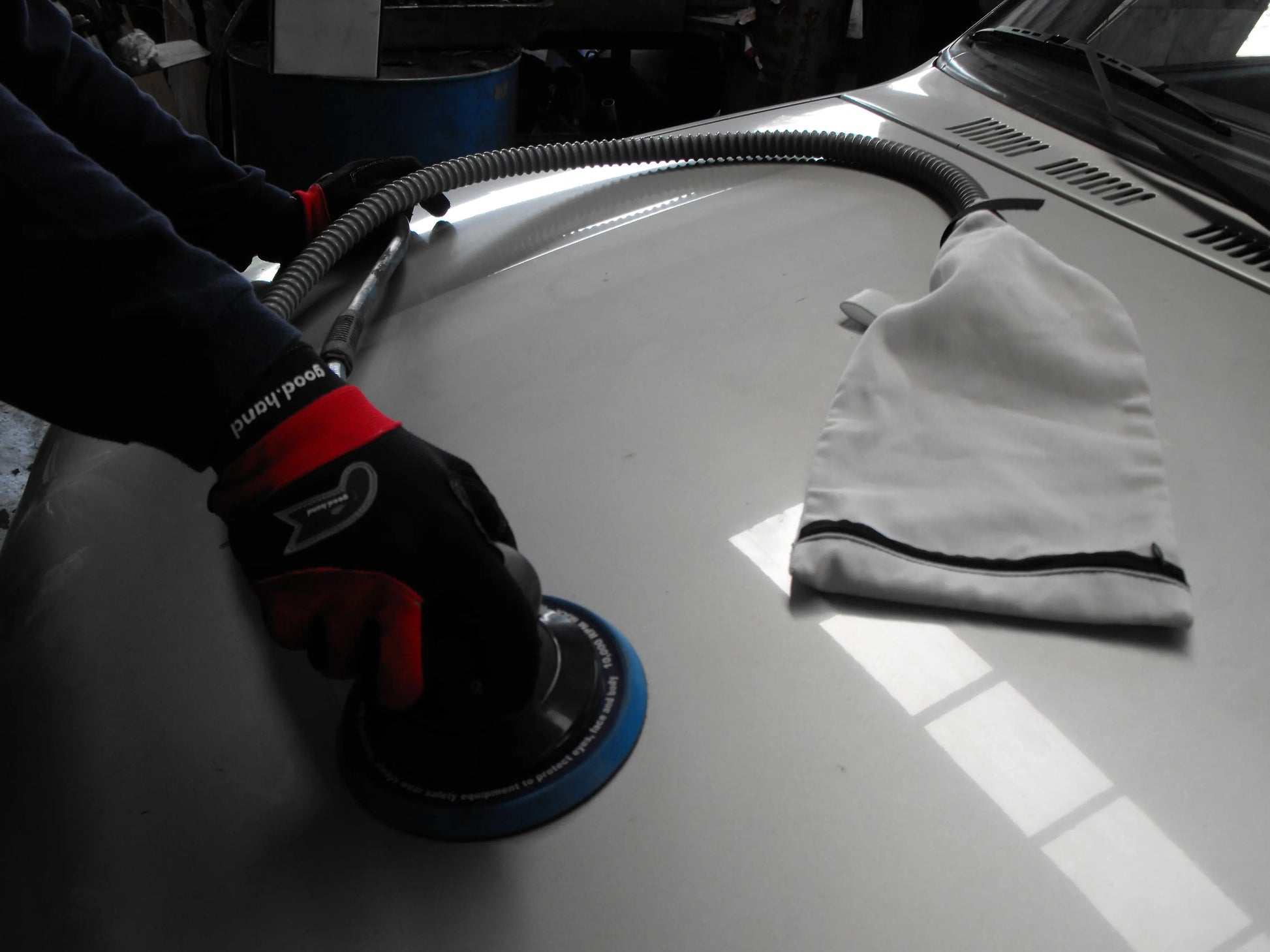Master Palm 6-in Heavy Duty Dual Action Orbital Palm Sander with Dust Collector - 57620 - USD $280 - Master Palm Pneumatic