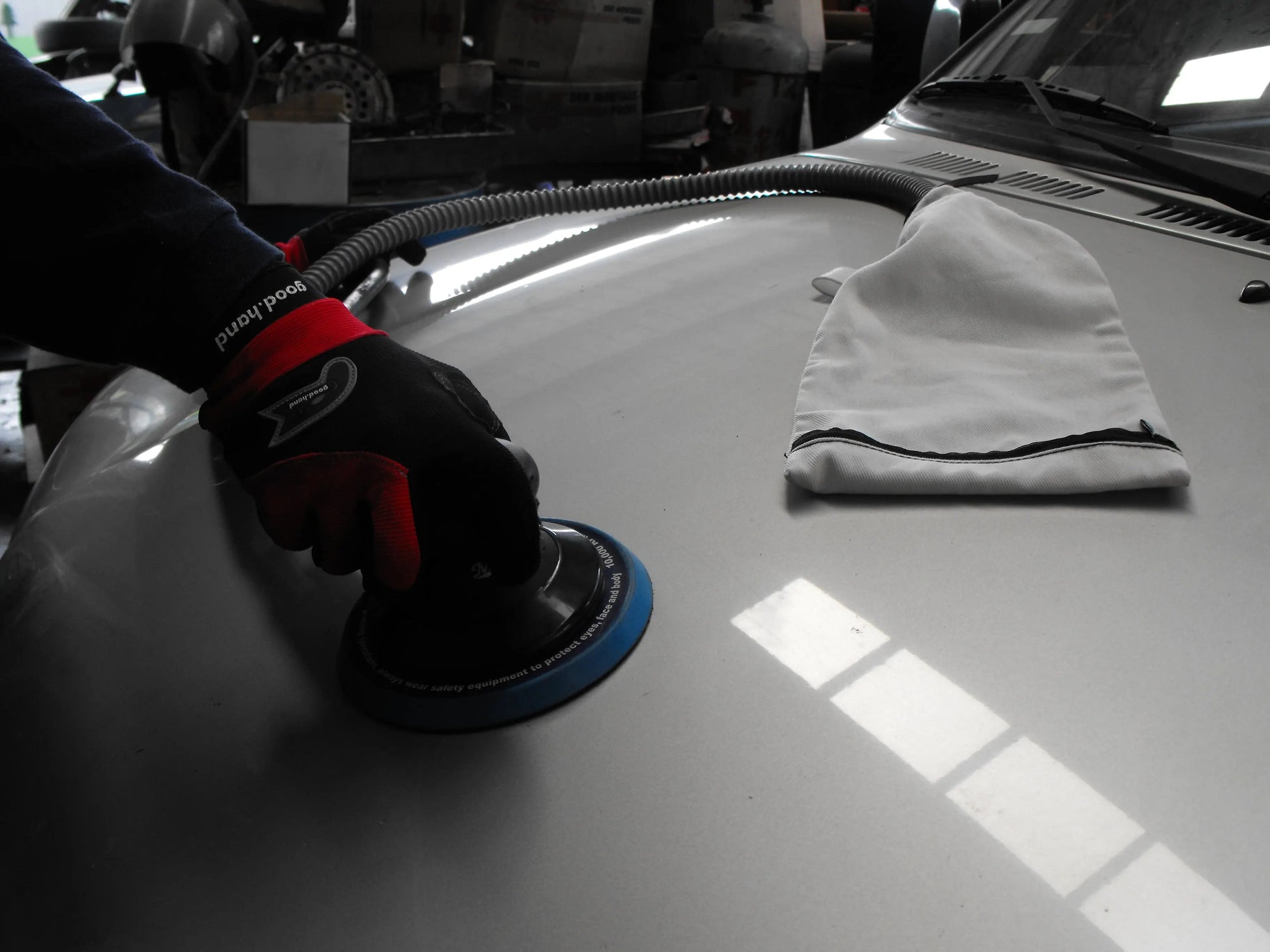 Master Palm Heavy Duty 5" Dual Action Random Orbital Palm Sander with Dust Collector , 1.2hp, 11000 Rpm - 57520 - USD $280 - Master Palm Pneumatic