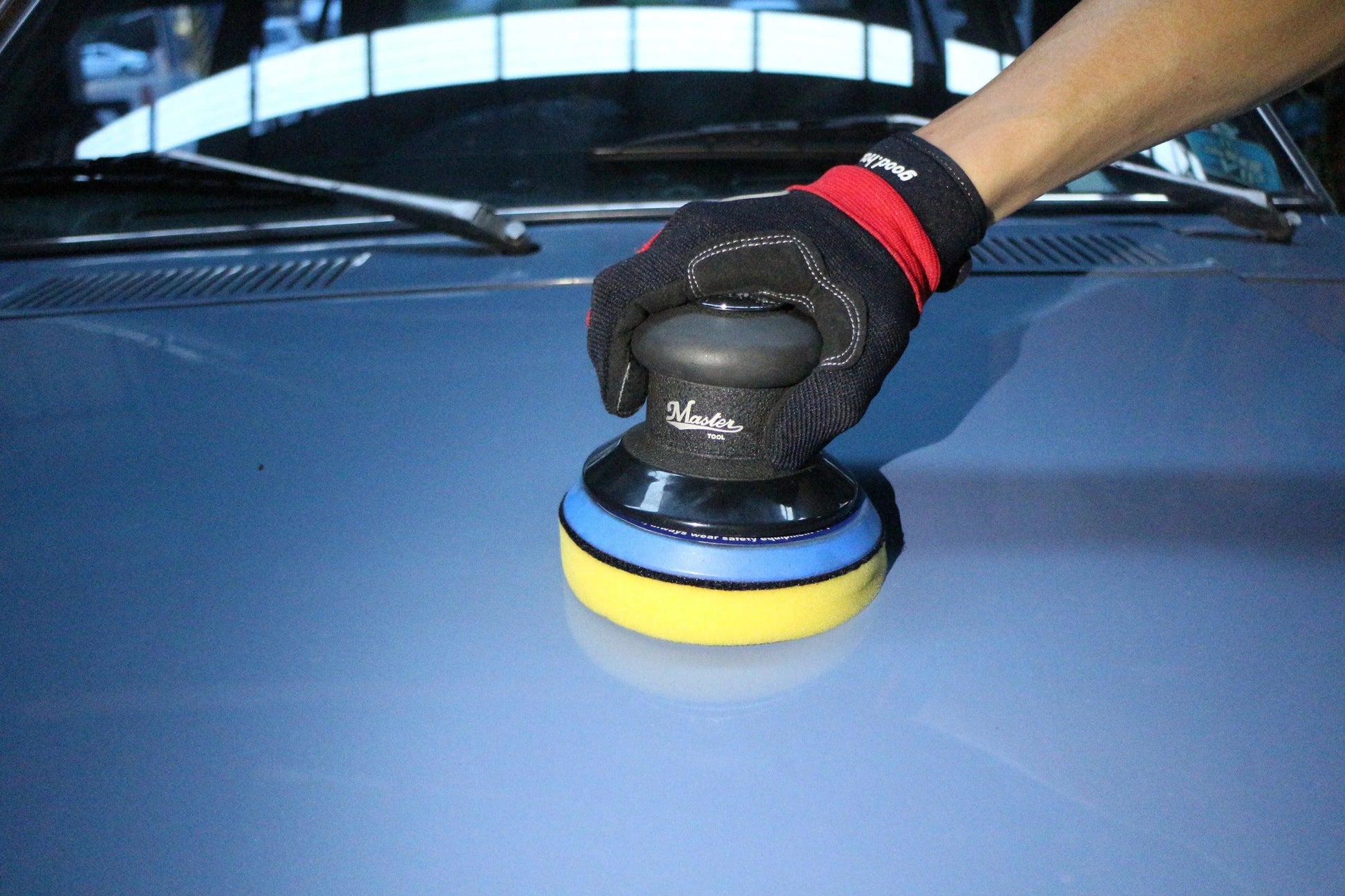 Master Palm 57500 Industrial 5" Heavy Duty Dual Action Random Orbital Palm Sander, 11000 Rpm, 1.2 Hp, 0.2" Orbit Size - 57500 - USD $250 - Master Palm Pneumatic